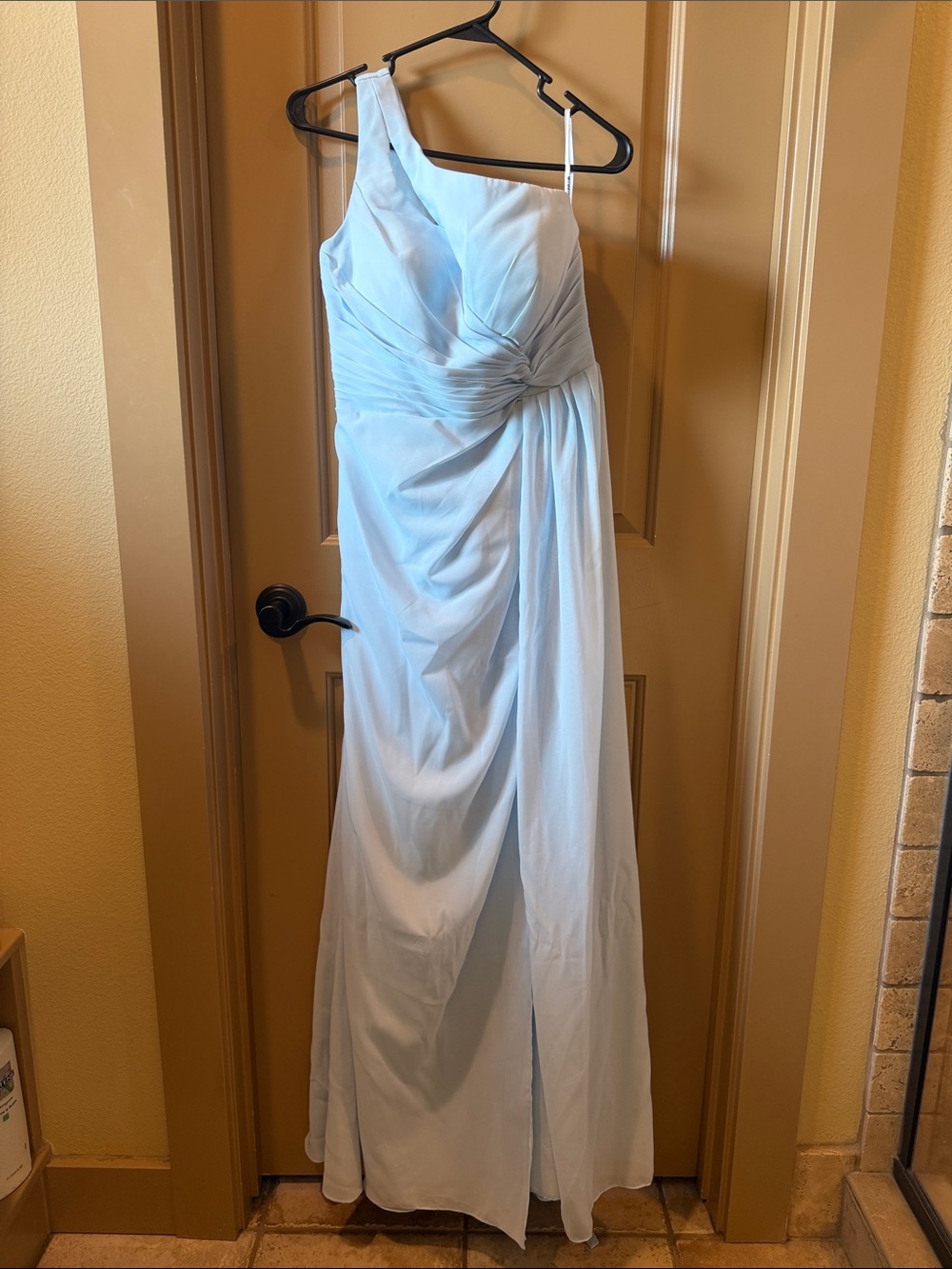 Elegant Light Blue One-Shoulder Prom Dress